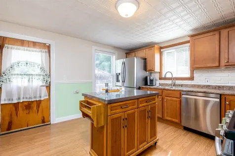602 Granite Street Manchester NH 03102
