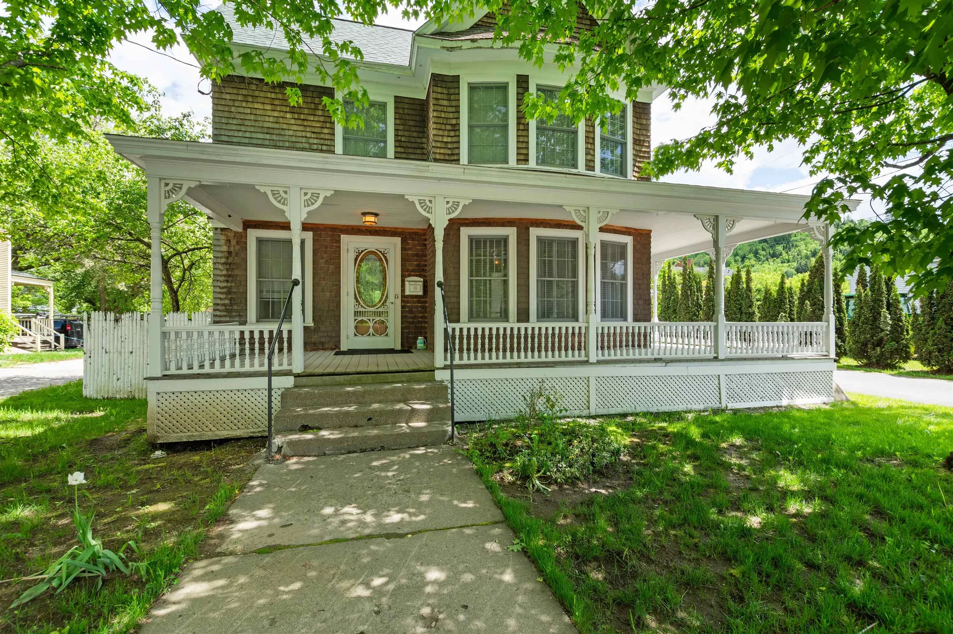10 Monadnock Street Colebrook NH 03576
