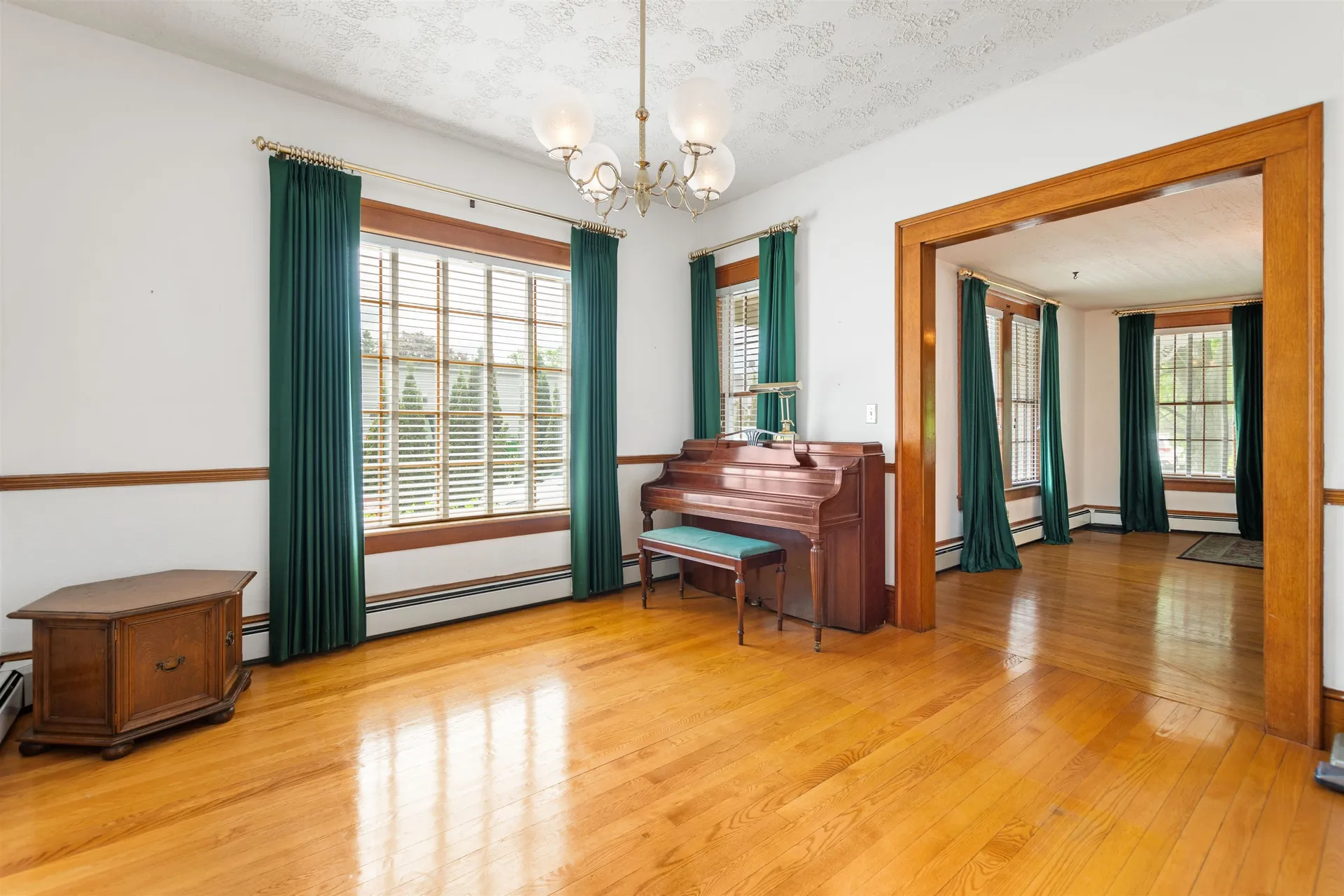 10 Monadnock Street Colebrook NH 03576