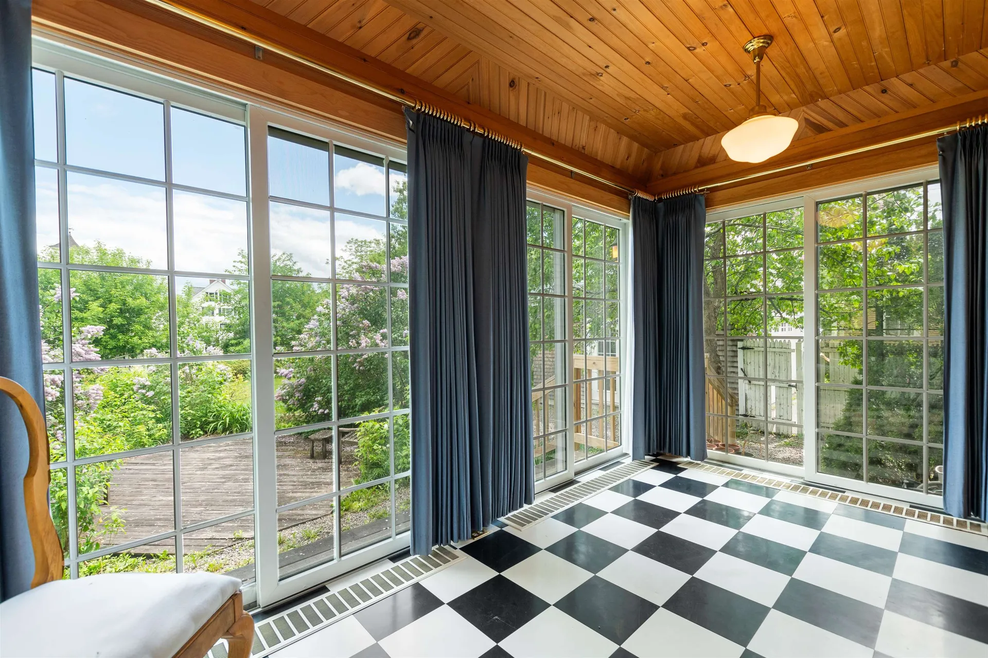 10 Monadnock Street Colebrook NH 03576