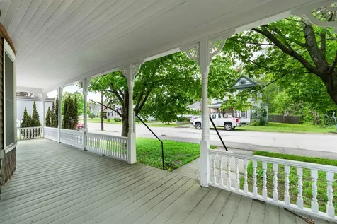 10 Monadnock Street Colebrook NH 03576