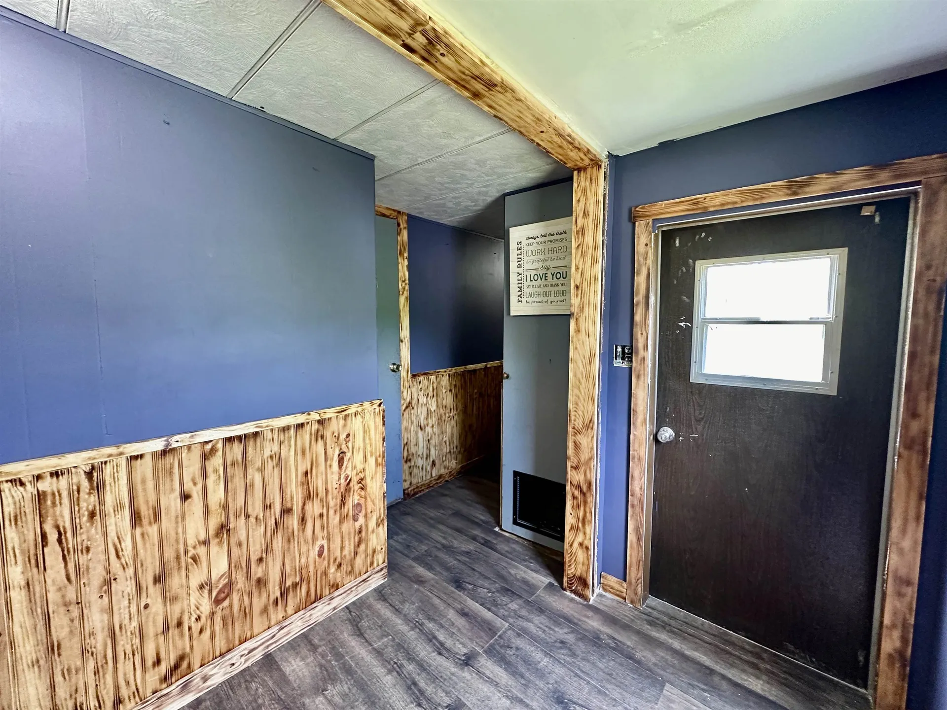 22 Madison Place Claremont NH 03743
