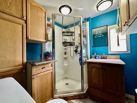 22 Madison Place Claremont NH 03743