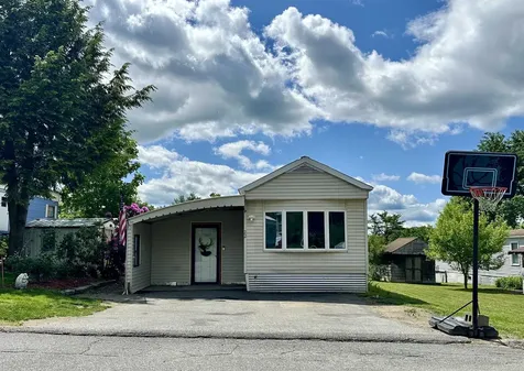 22 Madison Place Claremont NH 03743