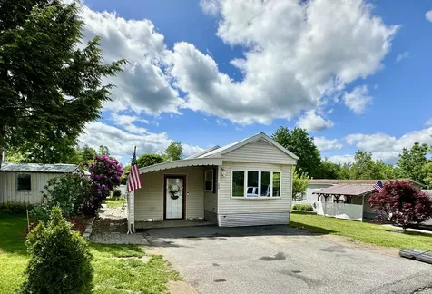 22 Madison Place Claremont NH 03743
