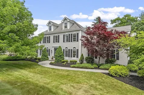76 Searles Road Windham NH 03087