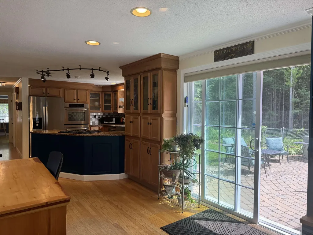 37 Wilson Avenue Concord NH 03301