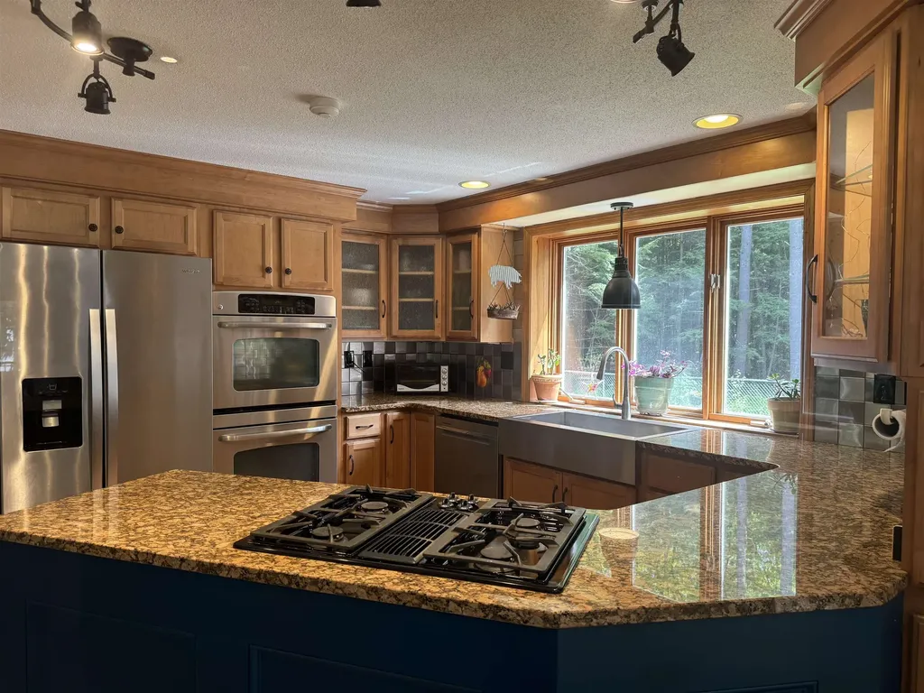 37 Wilson Avenue Concord NH 03301