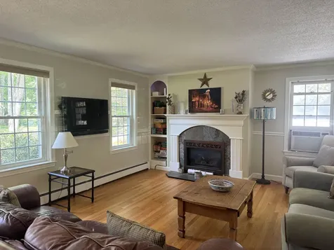 37 Wilson Avenue Concord NH 03301