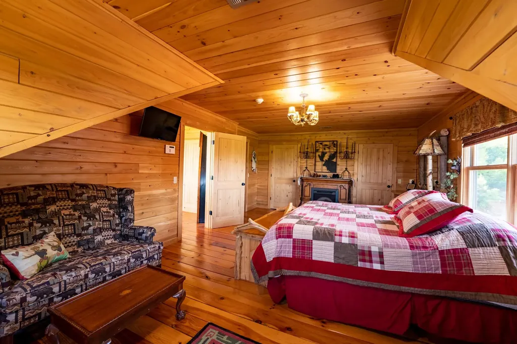 97 Cindy's Lane Campton NH 03223
