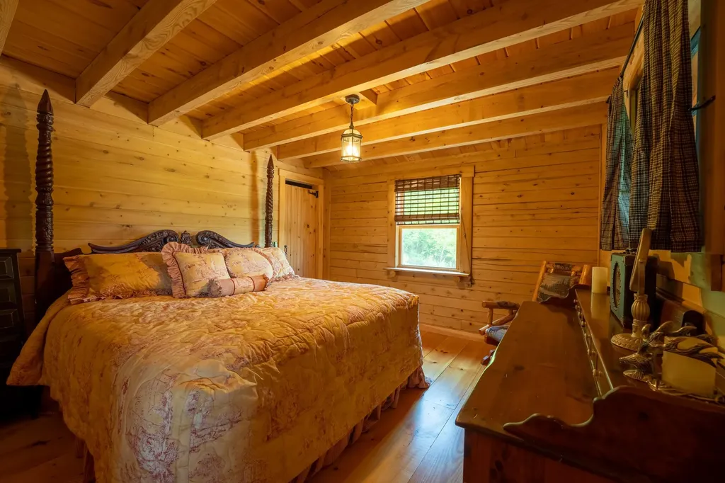 97 Cindy's Lane Campton NH 03223