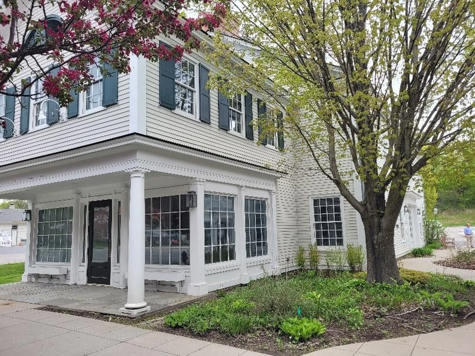 321 Depot Street Manchester VT 05255