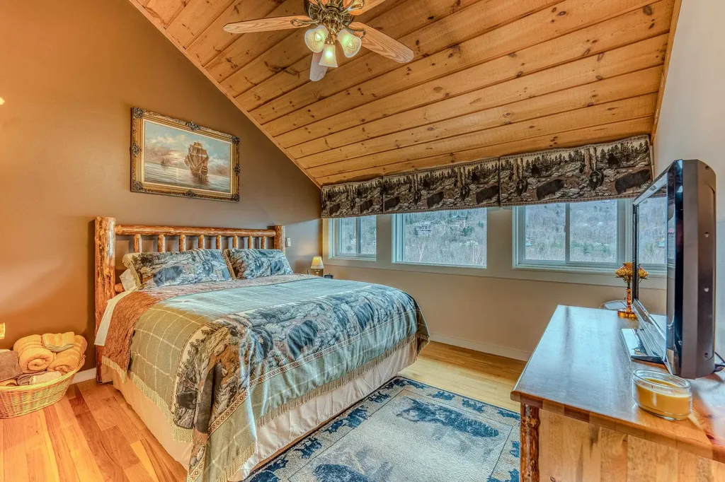 34 Ravine Lane Lincoln NH 03251