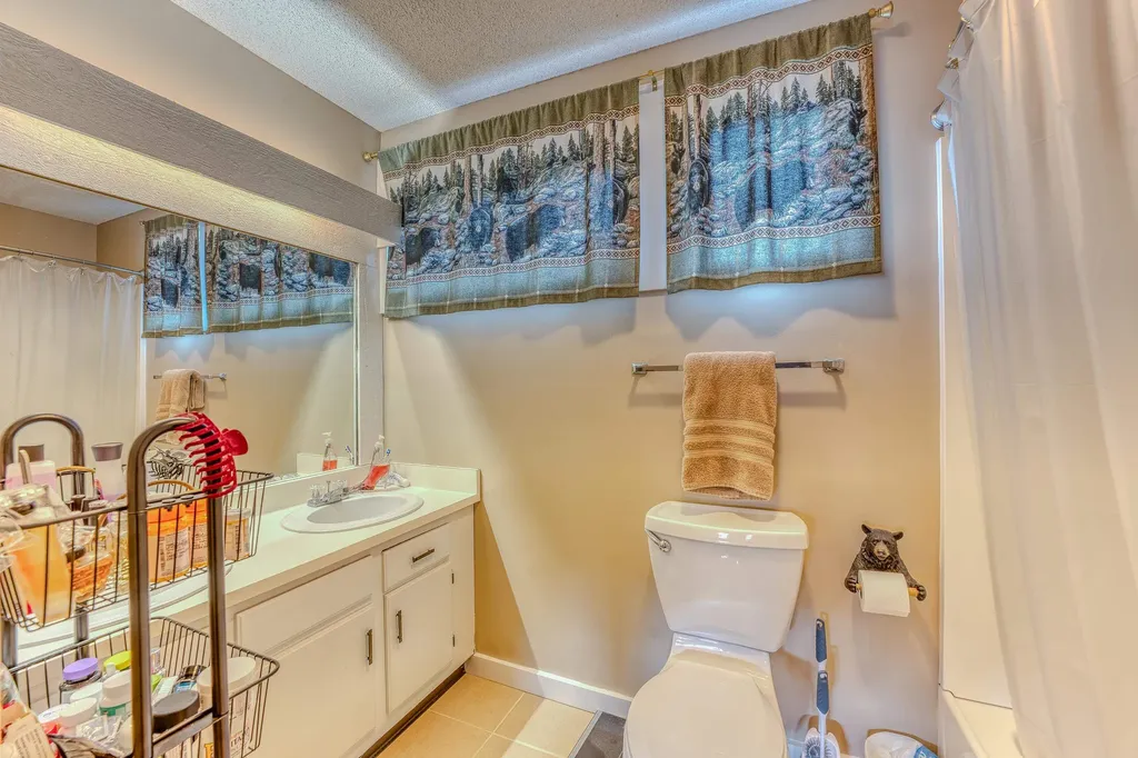 34 Ravine Lane Lincoln NH 03251