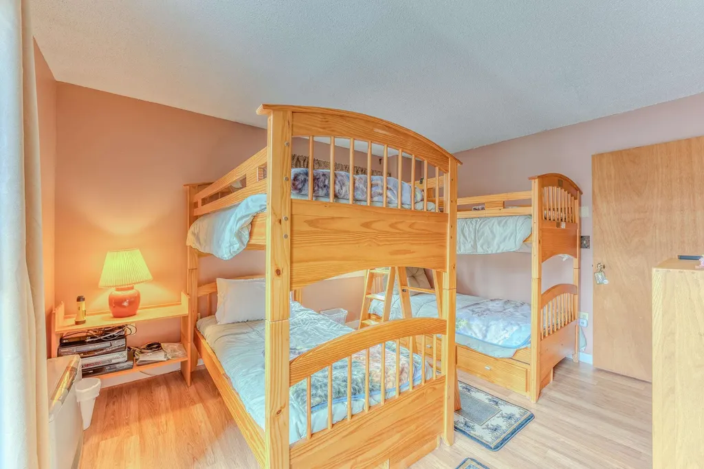 34 Ravine Lane Lincoln NH 03251