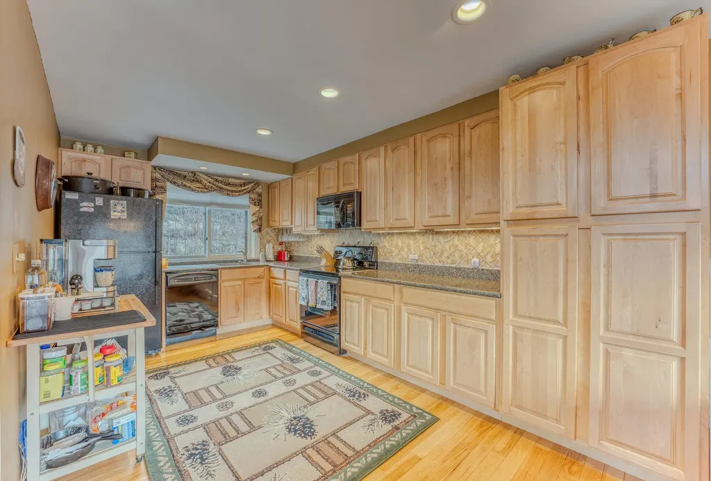 34 Ravine Lane Lincoln NH 03251