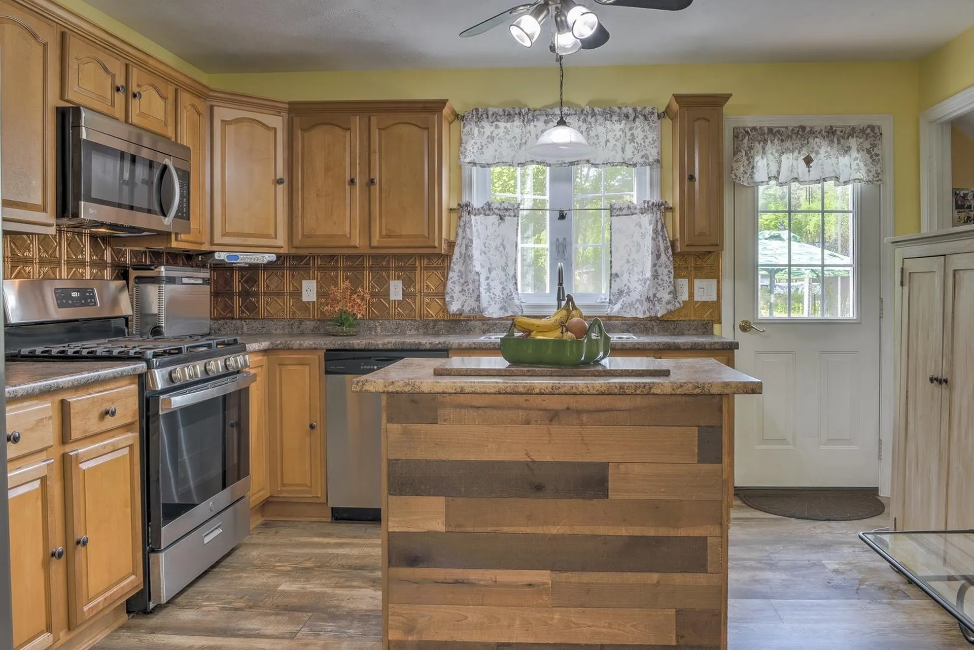 92 Back Ashuelot Road Winchester NH 03470