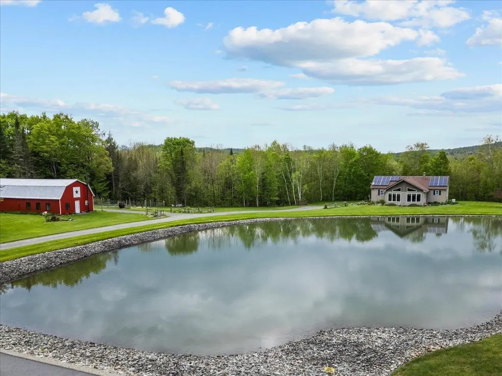 348 Maple Ridge Coventry VT 05825