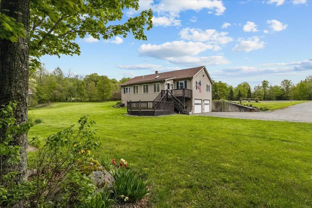 348 Maple Ridge Coventry VT 05825