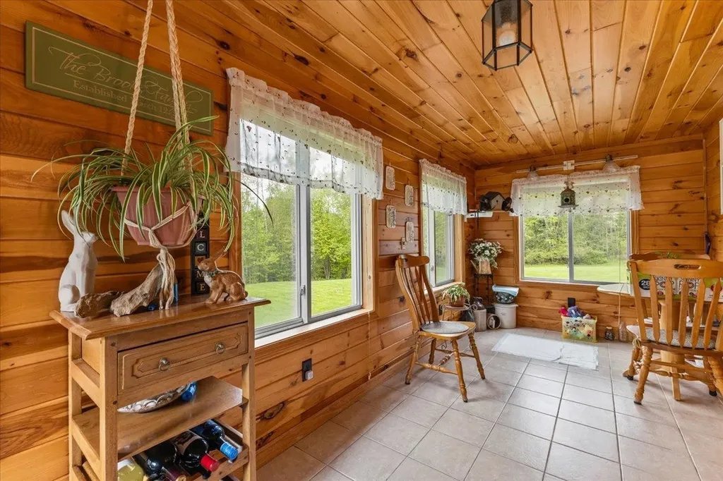 348 Maple Ridge Coventry VT 05825