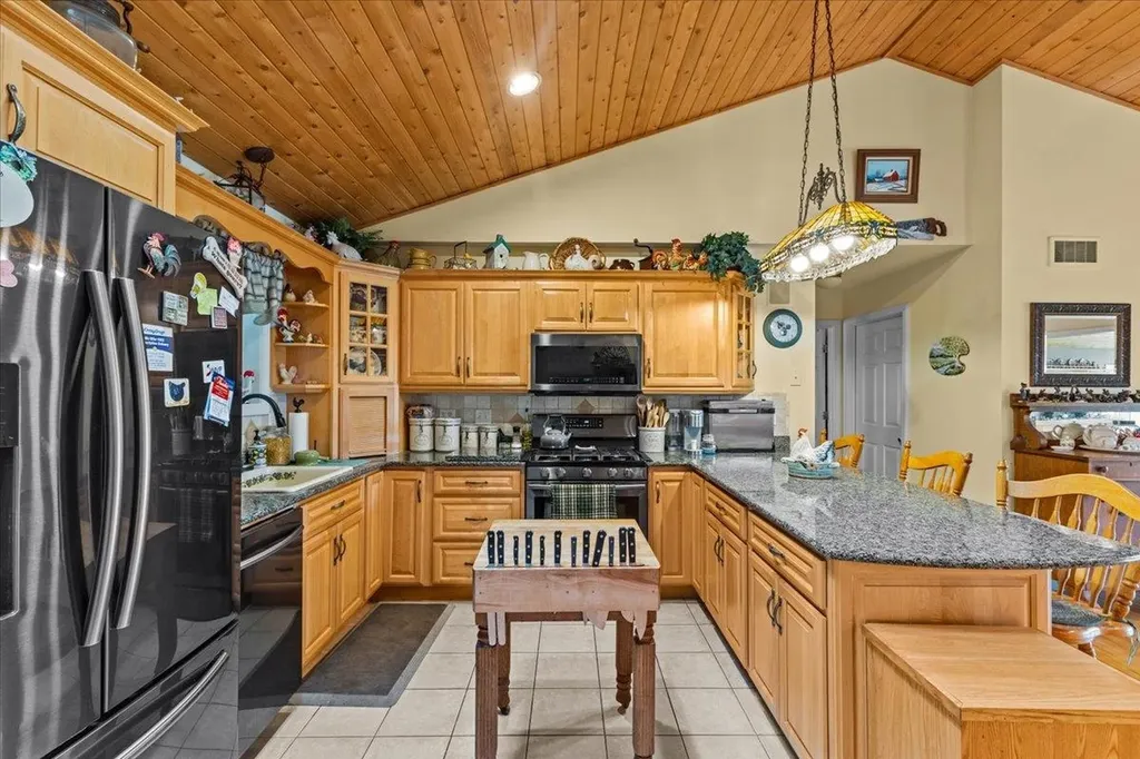 348 Maple Ridge Coventry VT 05825