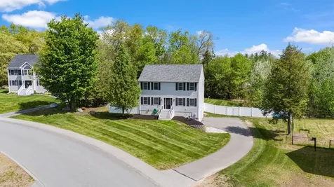 39 Waterford Drive Sandown NH 03873