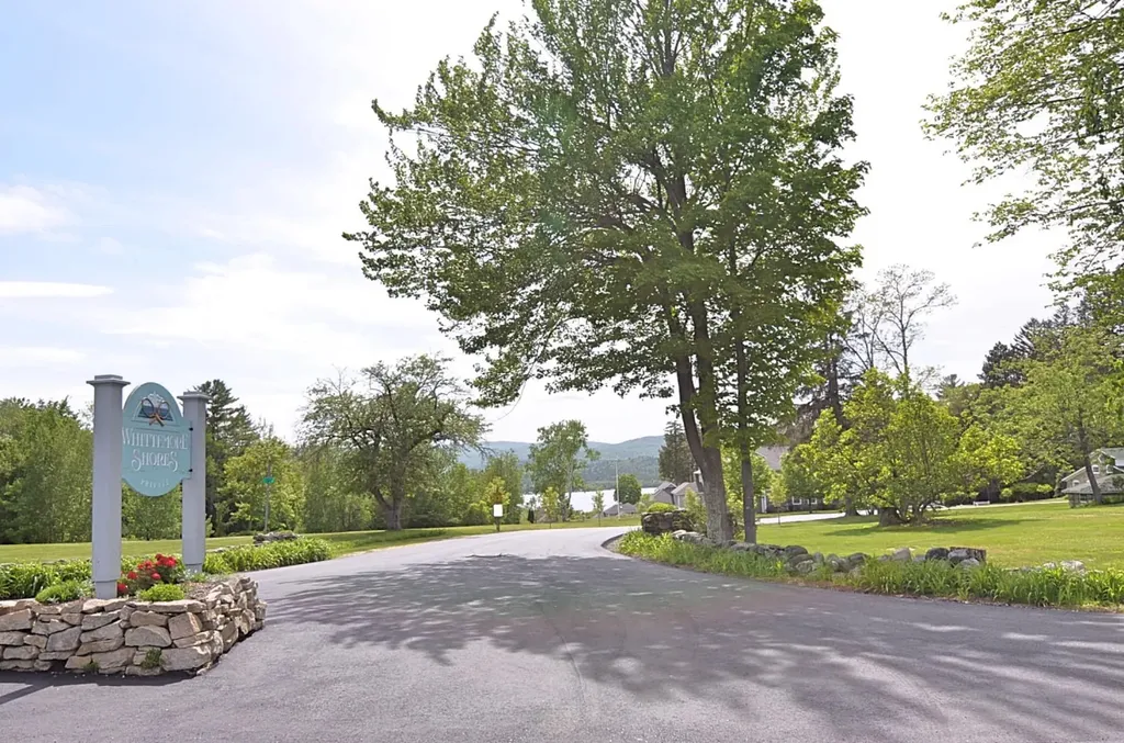 55 Pasquaney Lane Bridgewater NH 03222