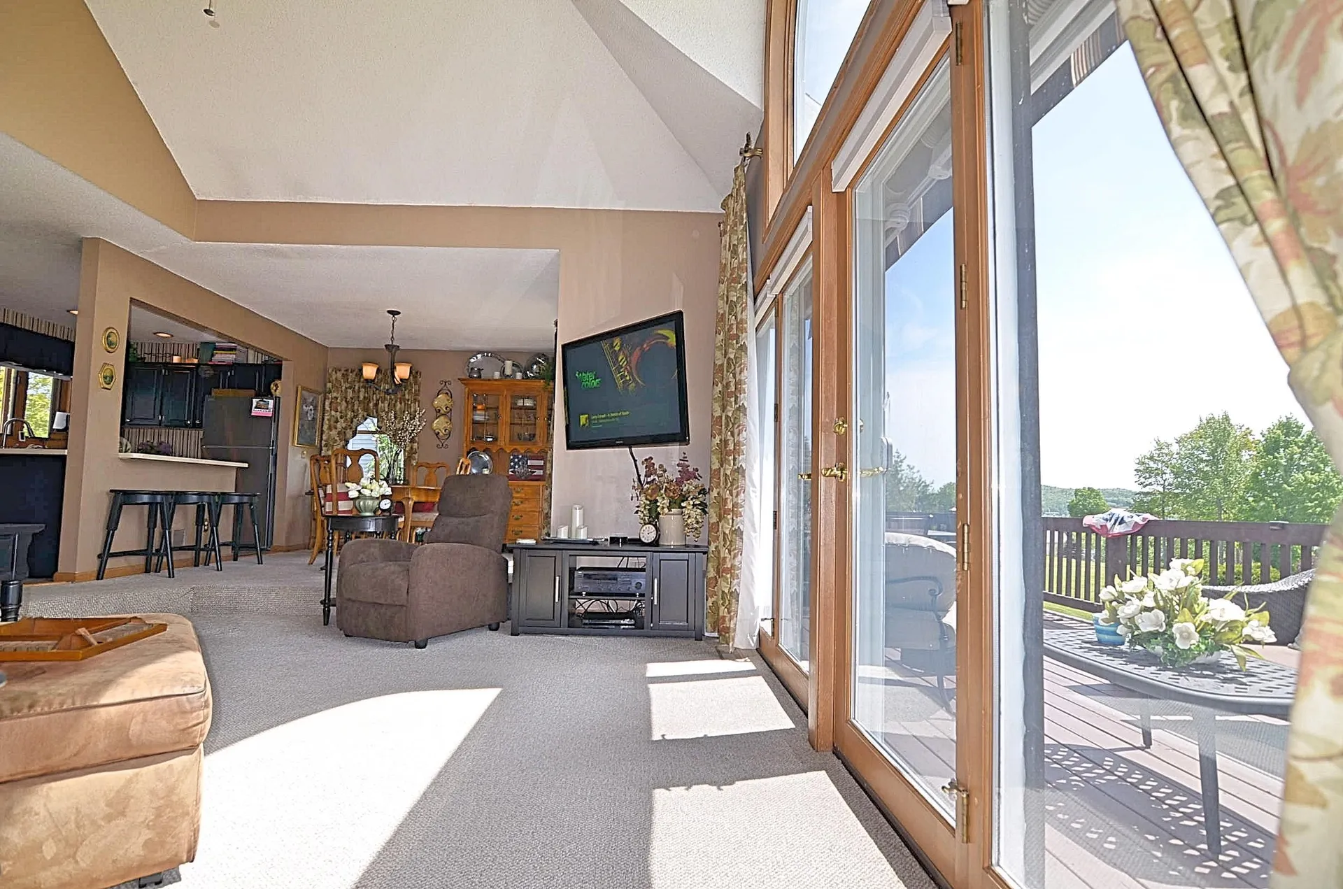 55 Pasquaney Lane Bridgewater NH 03222