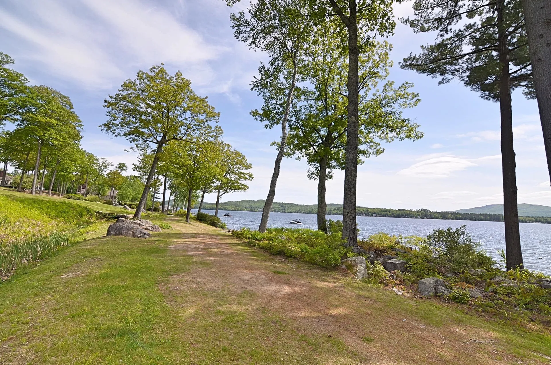 55 Pasquaney Lane Bridgewater NH 03222