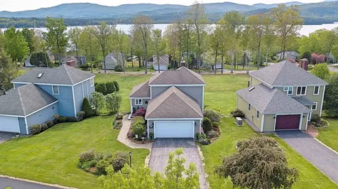 55 Pasquaney Lane Bridgewater NH 03222