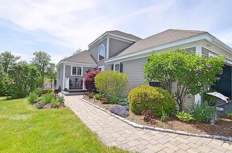 55 Pasquaney Lane Bridgewater NH 03222
