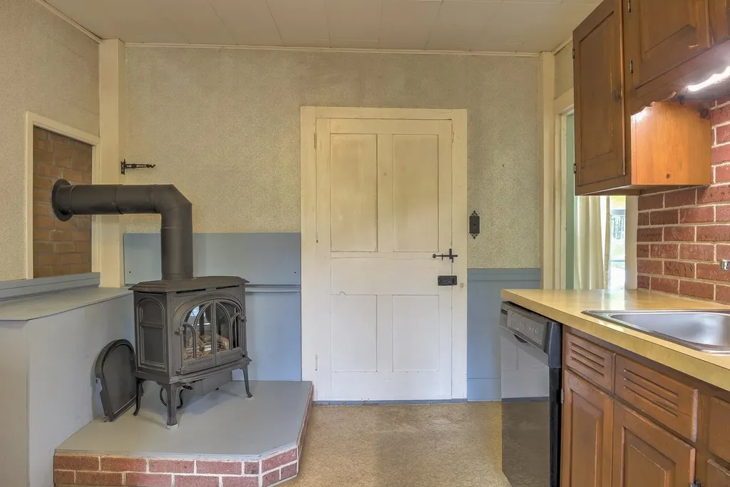 59 Troy Road Marlborough NH 03455
