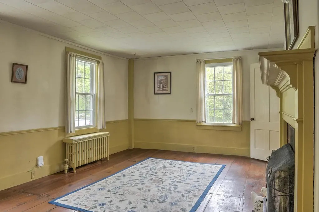 59 Troy Road Marlborough NH 03455