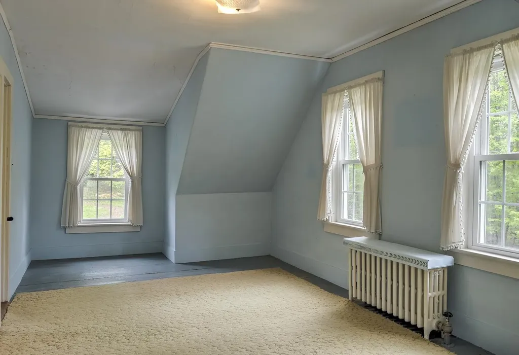 59 Troy Road Marlborough NH 03455