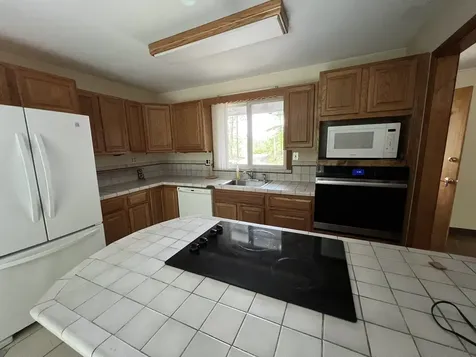96 Lucas Pond Road Northwood NH 03261