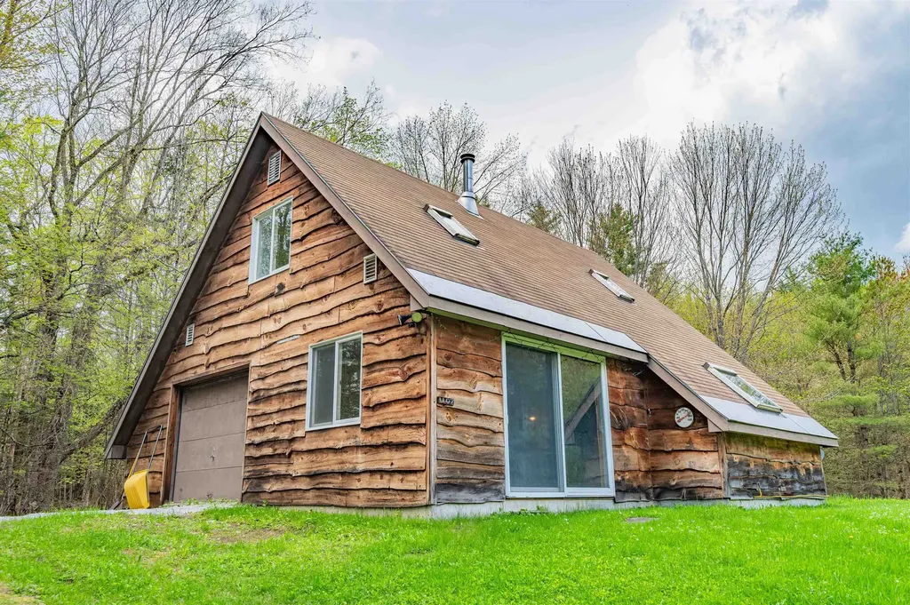 1107 Apple Hill Road Calais VT 05648