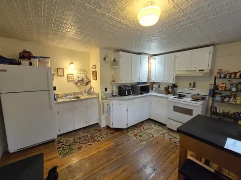 94 Main Street Putney VT 05346