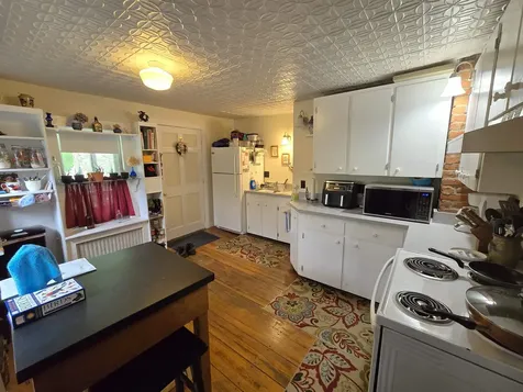 94 Main Street Putney VT 05346