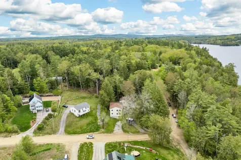 28 Shelburne Lane Barnstead NH 03218