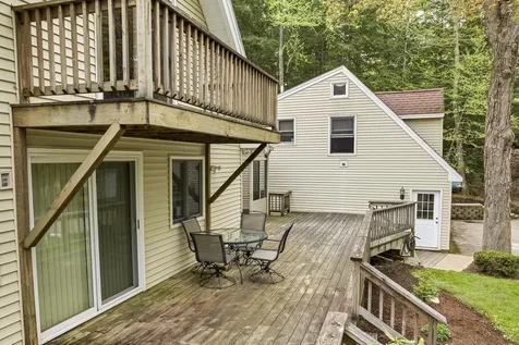 28 Shelburne Lane Barnstead NH 03218