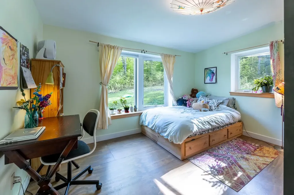 124 Turnpike Road Strafford VT 05070