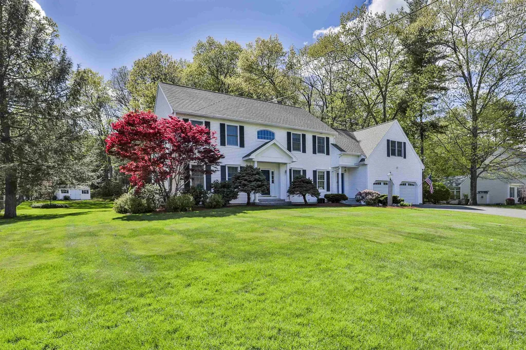 9 Winn Road Nashua NH 03062