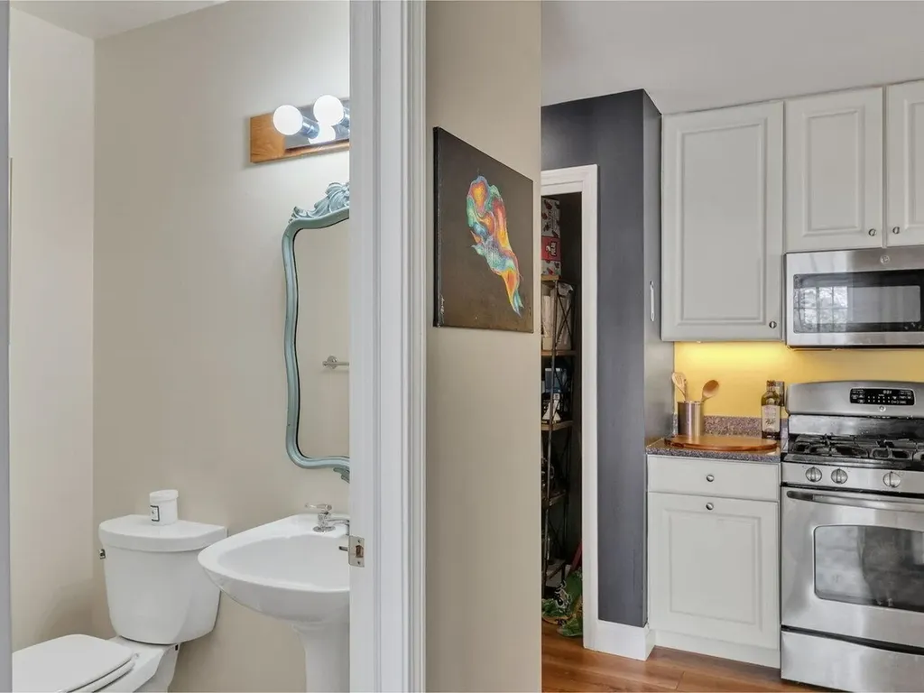 36 Lake Forest Drive Burlington VT 05401