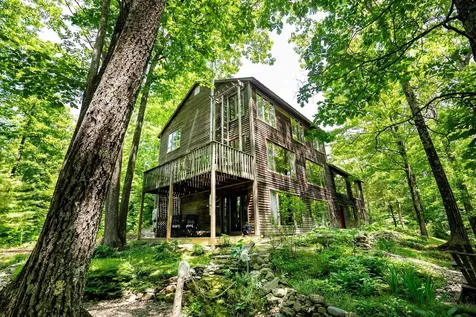 301 Seneca Creek Road Hinesburg VT 05461