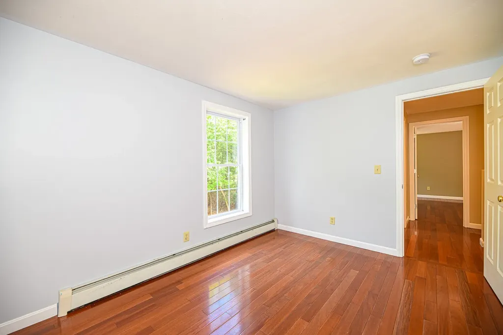 41 Haynes Road Deerfield NH 03037