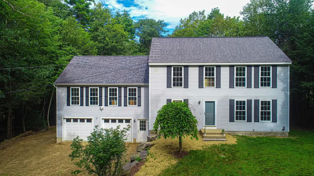 41 Haynes Road Deerfield NH 03037