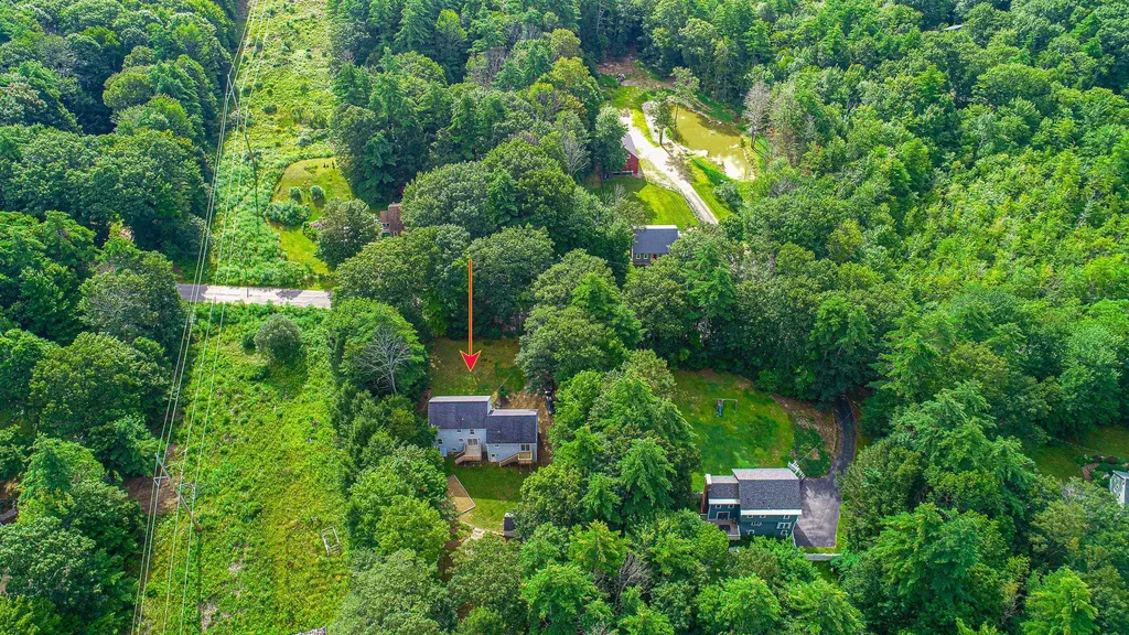 41 Haynes Road Deerfield NH 03037