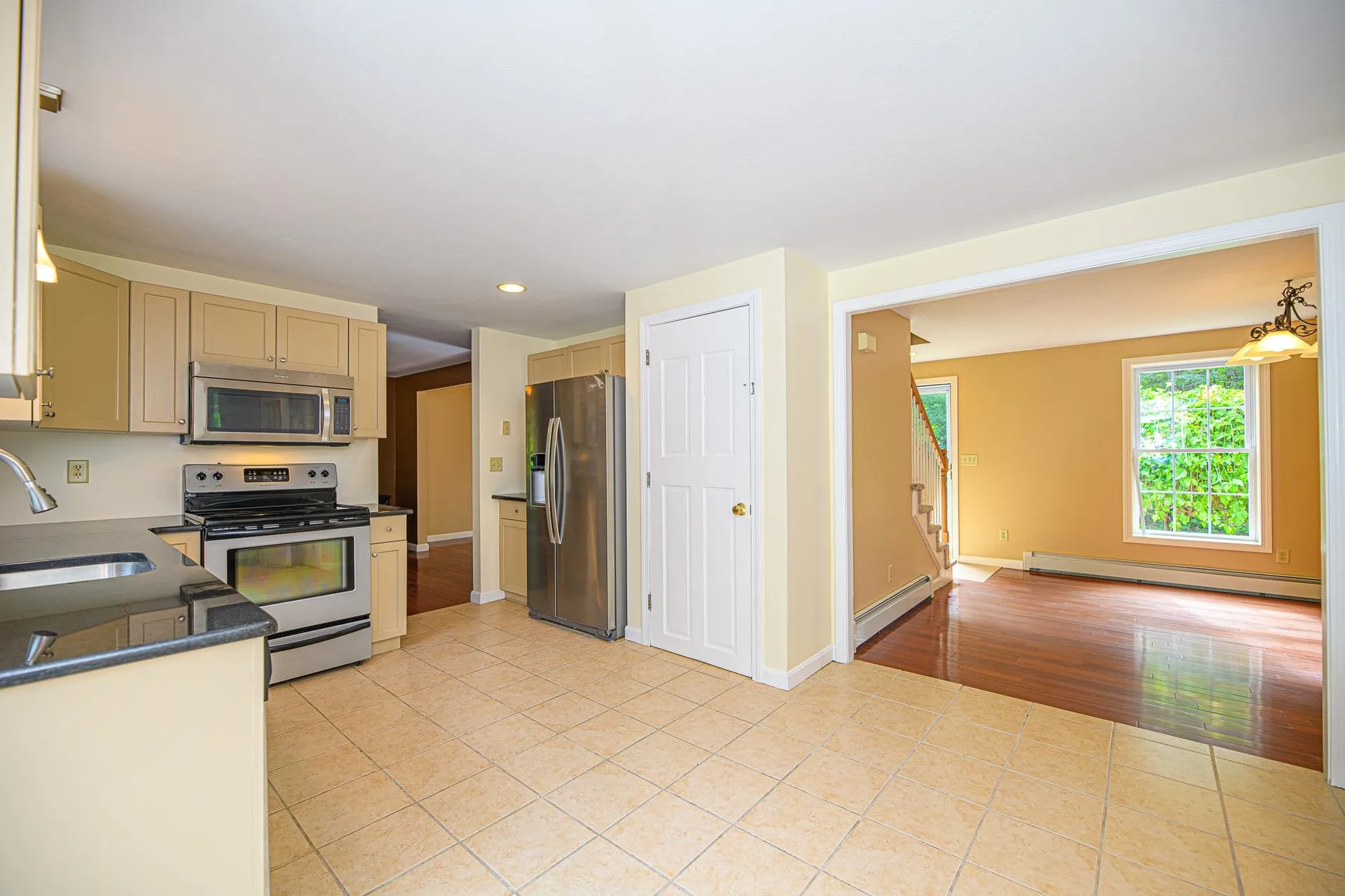 41 Haynes Road Deerfield NH 03037