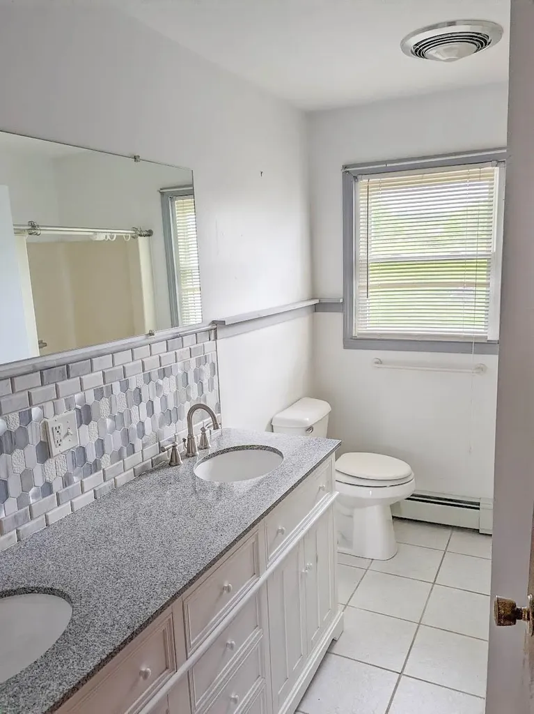 93 Thompson Road Walpole NH 03608