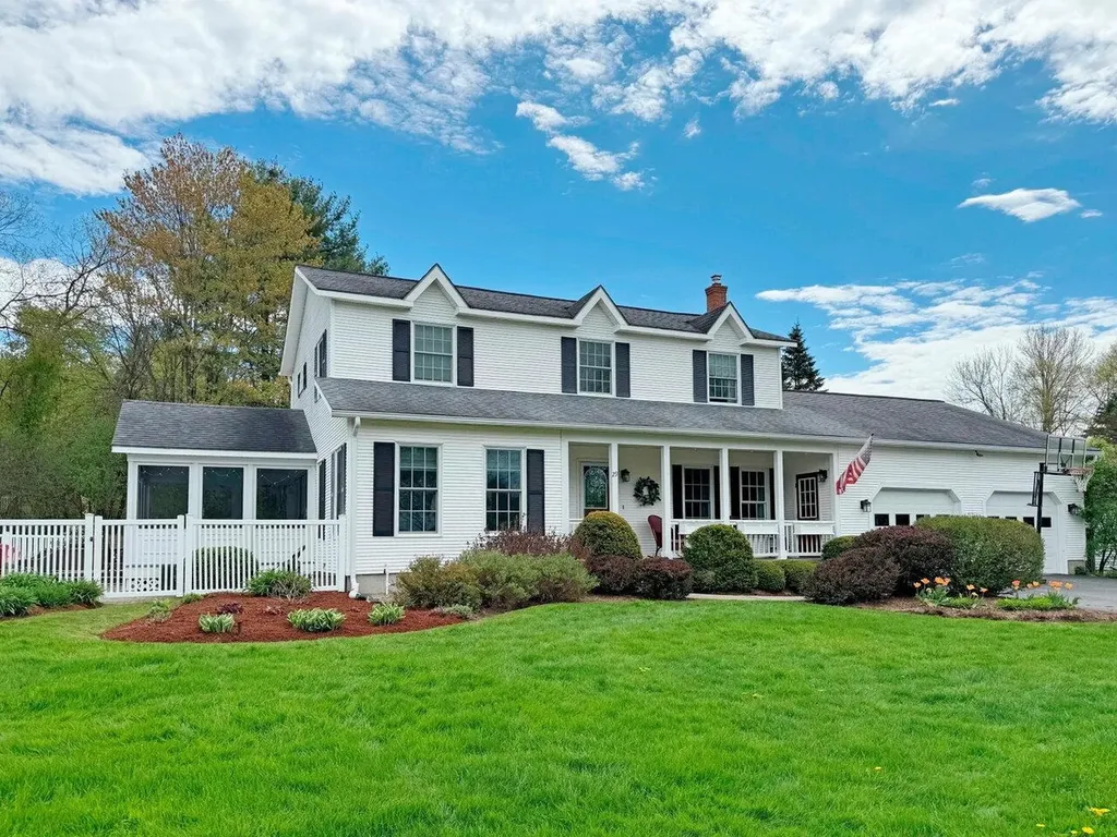 29 Bobolink Circle Essex VT 05452